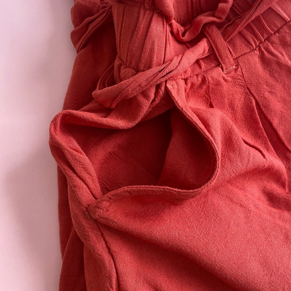 American Eagle bag shorts